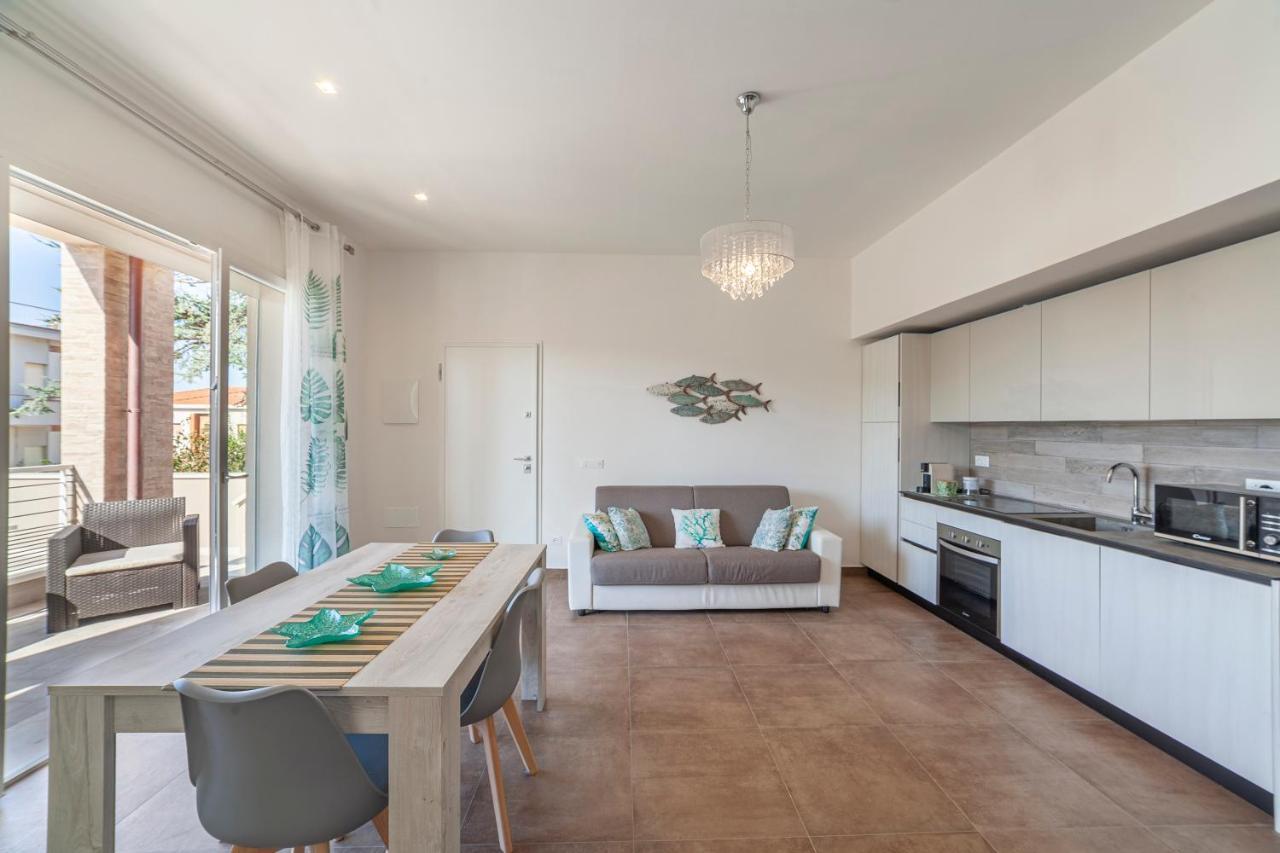 Prima Dell'Elba Family Apartments Пьомбино Екстериор снимка