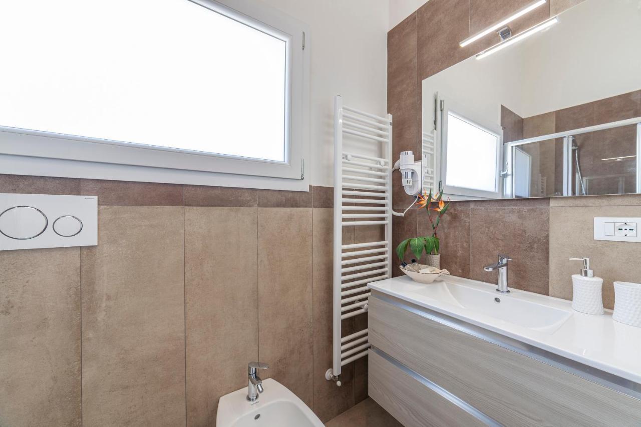 Prima Dell'Elba Family Apartments Пьомбино Екстериор снимка