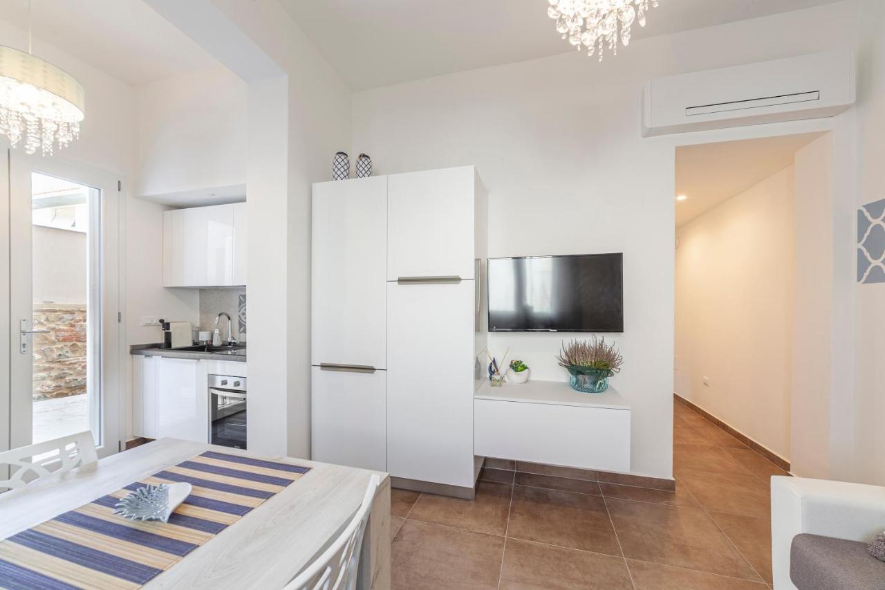 Prima Dell'Elba Family Apartments Пьомбино Екстериор снимка