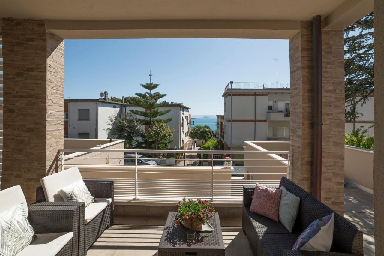 Prima Dell'Elba Family Apartments Пьомбино Екстериор снимка