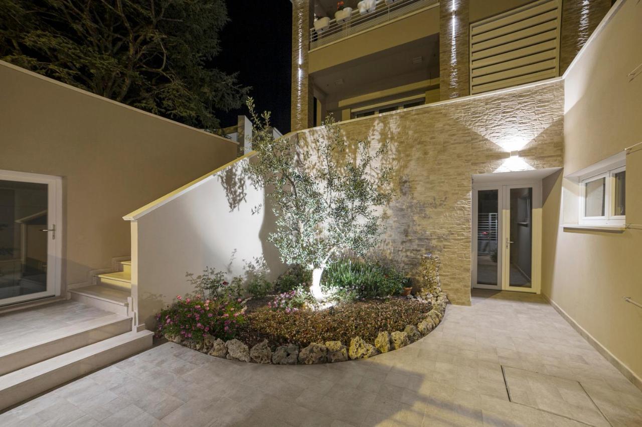 Prima Dell'Elba Family Apartments Пьомбино Екстериор снимка