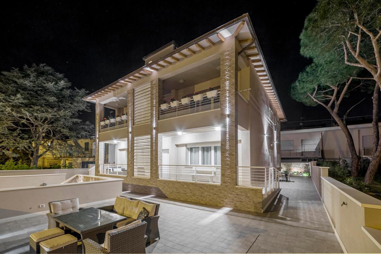 Prima Dell'Elba Family Apartments Пьомбино Екстериор снимка