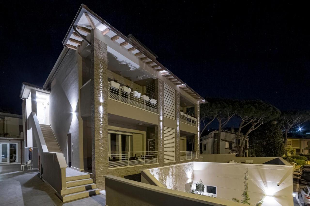 Prima Dell'Elba Family Apartments Пьомбино Екстериор снимка