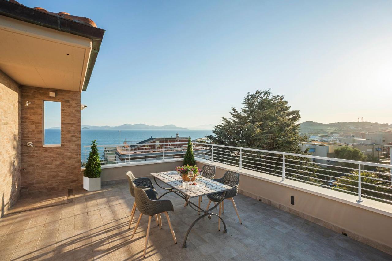 Prima Dell'Elba Family Apartments Пьомбино Екстериор снимка