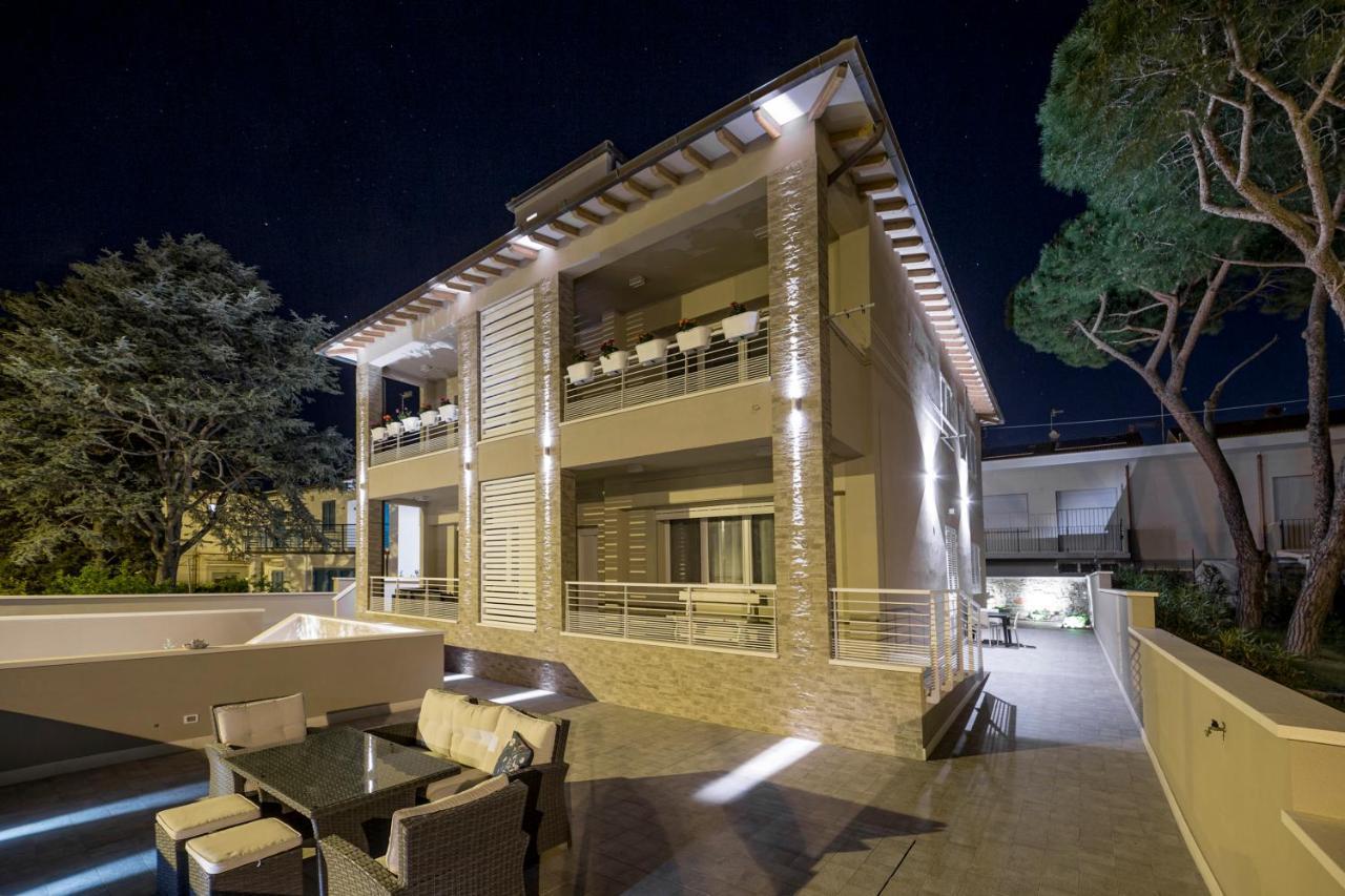 Prima Dell'Elba Family Apartments Пьомбино Екстериор снимка