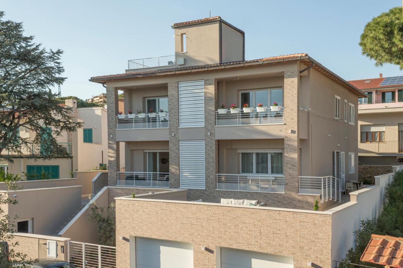 Prima Dell'Elba Family Apartments Пьомбино Екстериор снимка